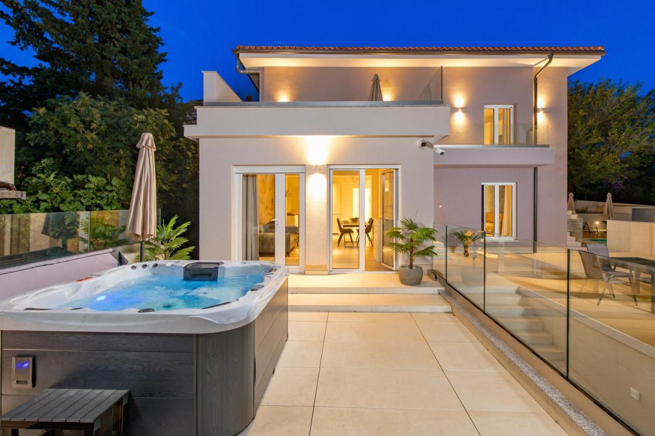 Villa Mar Selce Exterior foto